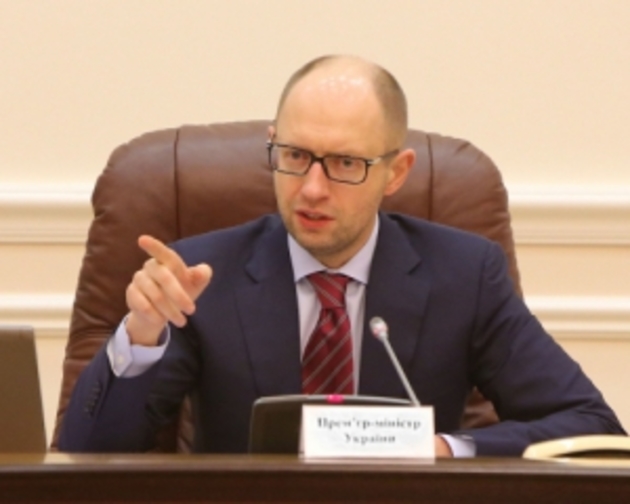 Яценюк впевнений, що Росія хоче розпочати третю світову війну 
