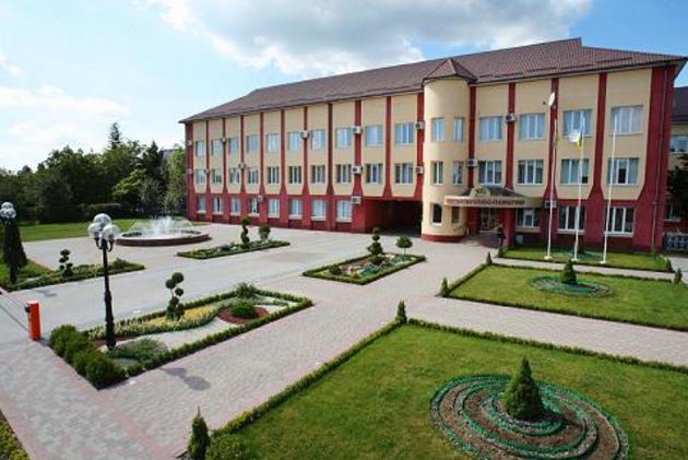 Фахівці «Закарпаттяобленерго» консультують щодо тарифної політики енергопостачальних компаній