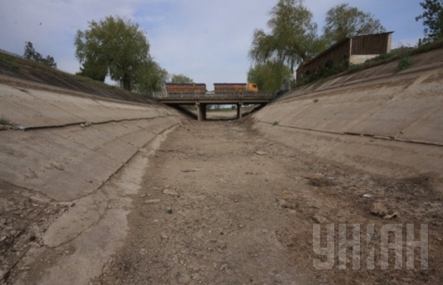 Закарпатський нардеп обізнаний, що Крим продовжує отримувати воду