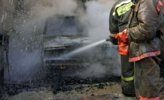 Ужгородський школяр підпалив автомобіль