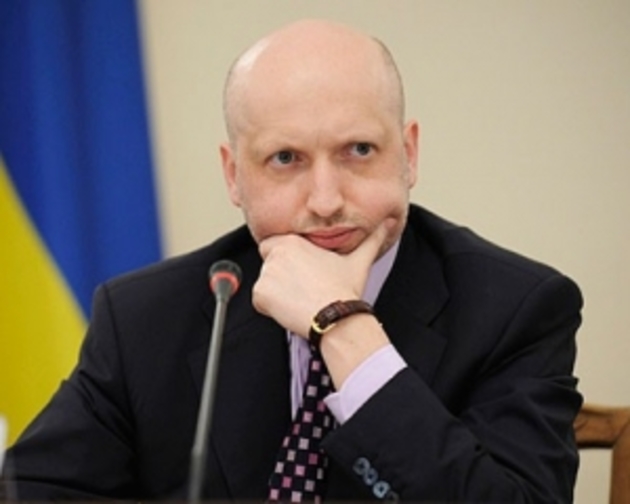 Кандидат у Президенти подав до суду на Турчинова за бездіяльність