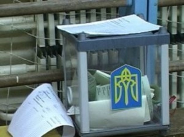 Лунченку в Києві доручили не допустити застосування адмінтиску та коригувати результати виборів