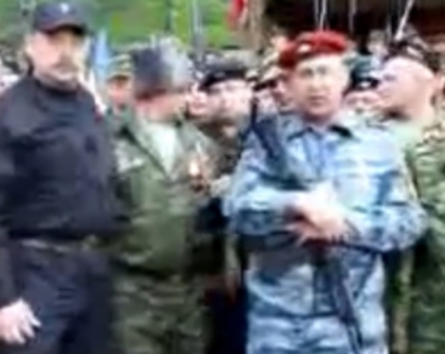 Відеозвернення ополченців Криму, які висувають два батальони на Схід України «на знищення»