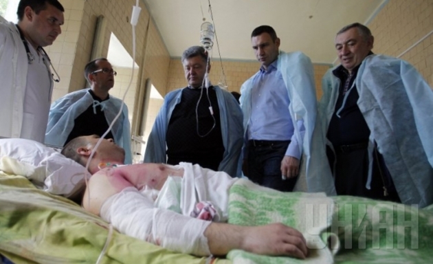 Смерть людей в Одесі лежить на совісті закордонних ляльководів - Порошенко