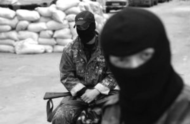 Росія в Криму нарощує навколо південного Сходу України «збройне кільце» напруженості