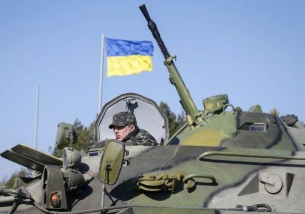 Мобілізовані в резерв армії нарікають: не відпускають додому і годують черствим хлібом 