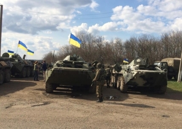 Антитерористична операція на Сході знову перетворюється на фарс - військовий експерт 