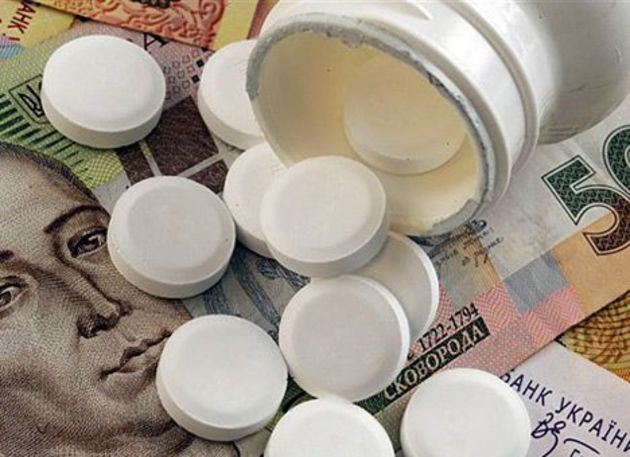 Укладені угоди тячівськими чиновниками на постачання ліків «пахнуть» криміналом