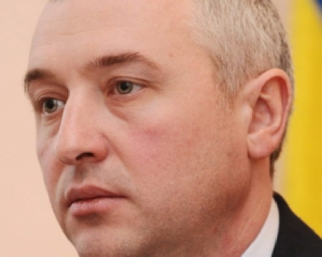 Нардеп: влада за допомогою недорозвинених політиків чинить тиск на правоохоронців задля розправи над своїми політичними конкурентами 