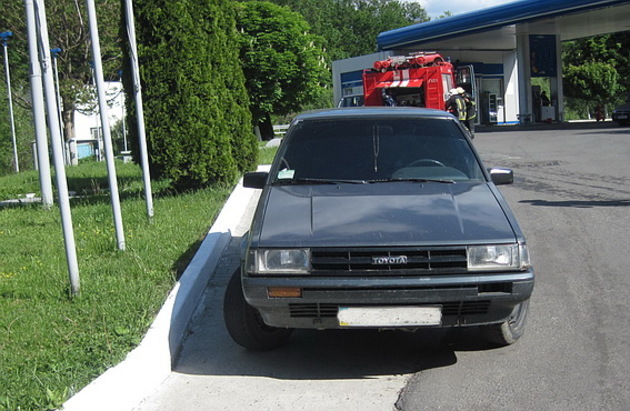 Ужгородці, не залишайте свої автівки без нагляду, бо запідозрять в тероризмі