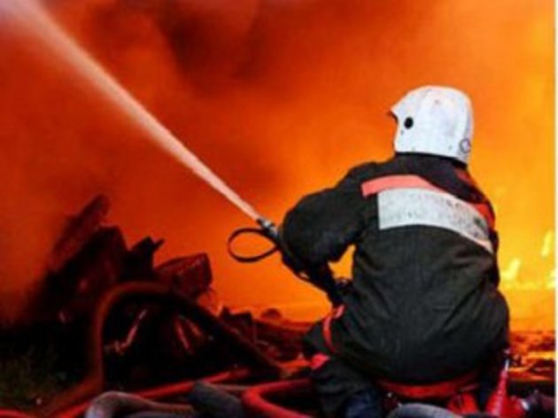 Недопалок спричинив пожежу у Мукачеві