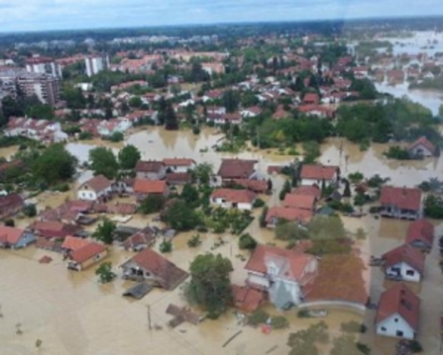 На Балканах смертоносна повінь розмиває мінні поля  