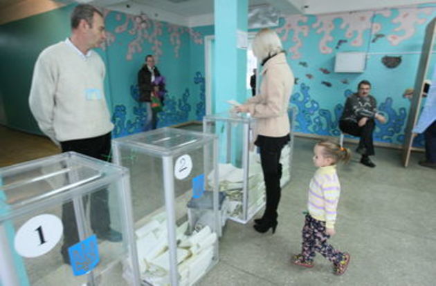 На 12 годину явка виборців по області - 16,87 %