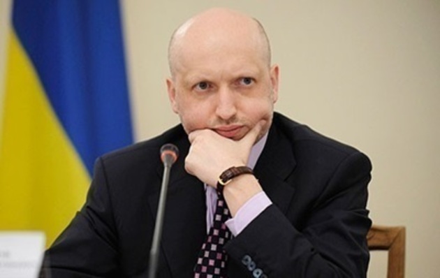 Турчинов готовий ввести воєнний стан на Донбасі