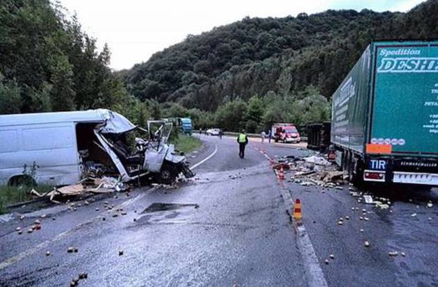 На Абранському перевалі сталася потрійна ДТП у якій загинуло дві людини
