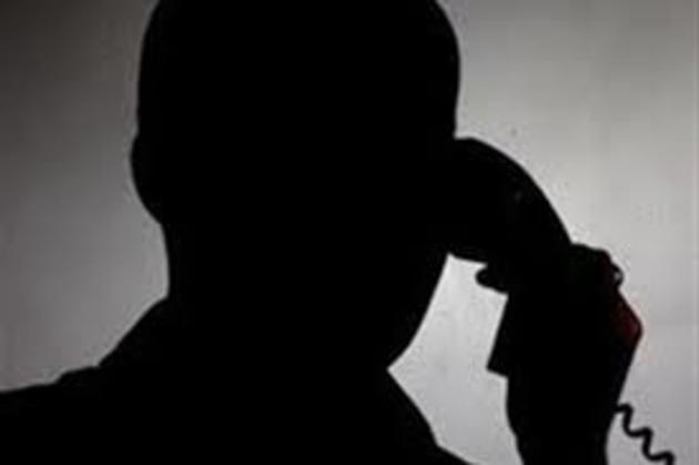 Мешканка Ужгорода «попала» на гроші, «відмазуючи» сина