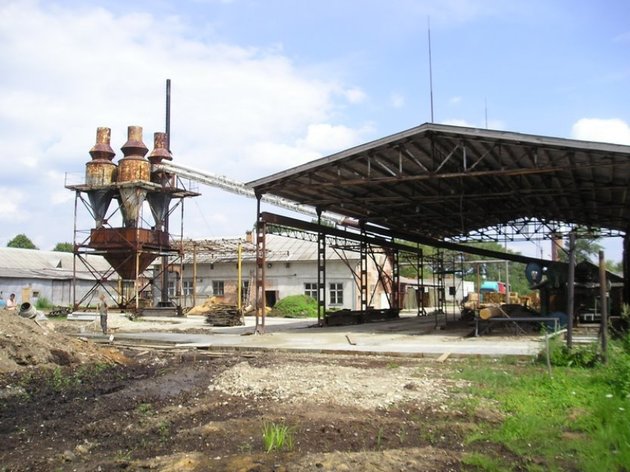 Деревообробний завод і далі отруює берегівчан?