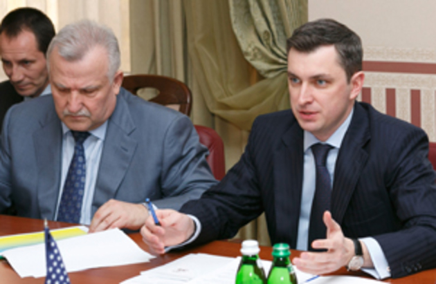 Податківці продовжують знищувати бізнес