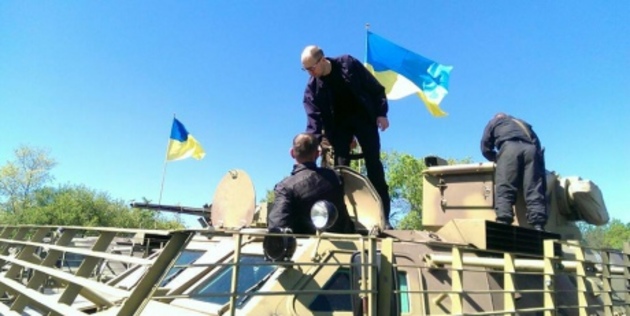 Яценюк направив в зону АТО спецкомісію для перевірки використання коштів, виділених Урядом на нацбезпеку і оборону