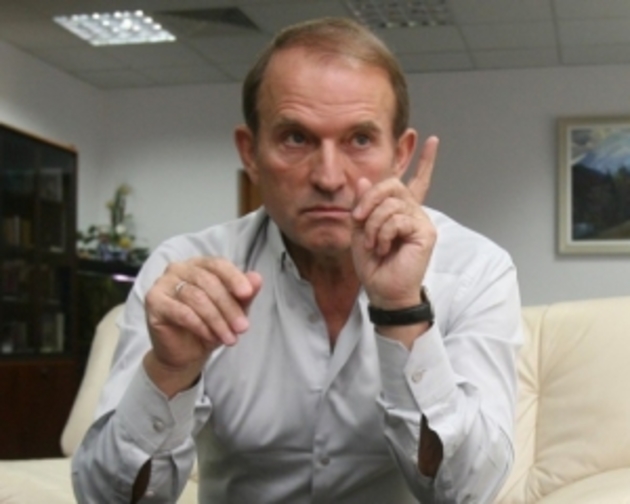 Медведчук взявся за «язик» Парубія, який звинувачує його в екстремізмі 
