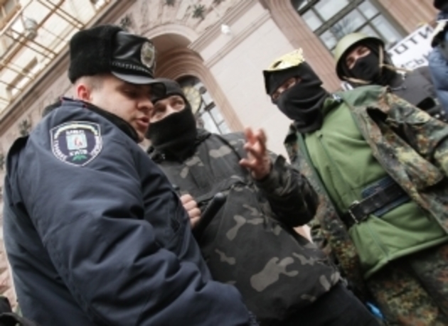 Міліція і самооборона побилися в елітному ресторані