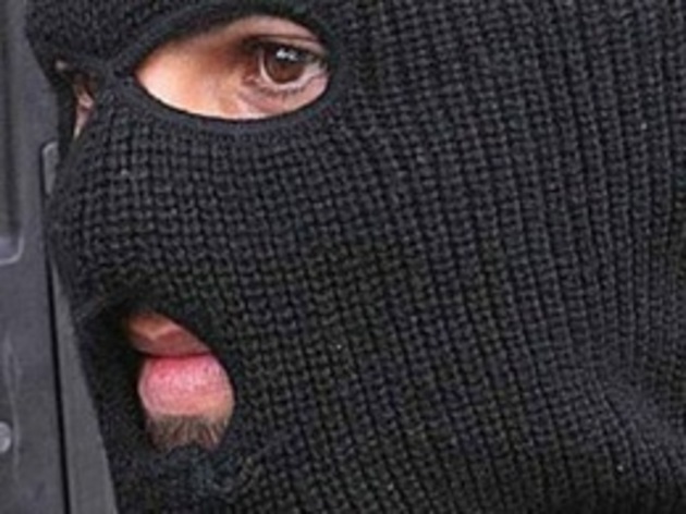 Біля «Лото клуба» обікрали ужгородця