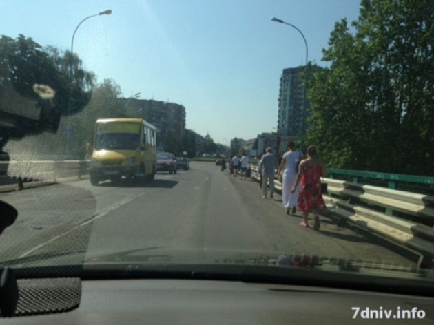 Вчора на транспортному мості сталася ДТП