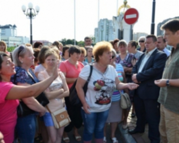 Всі прекрасно розуміють, що керівництво Збройних сил України дурить Президента - матері учасників АТО 