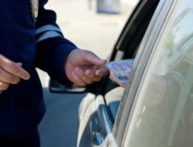 Закарпатські «даішники» ведуть активну боротьбу з хабарниками