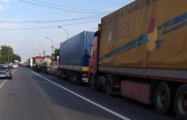 Закарпатців просять не виїжджати за межі своїх міст