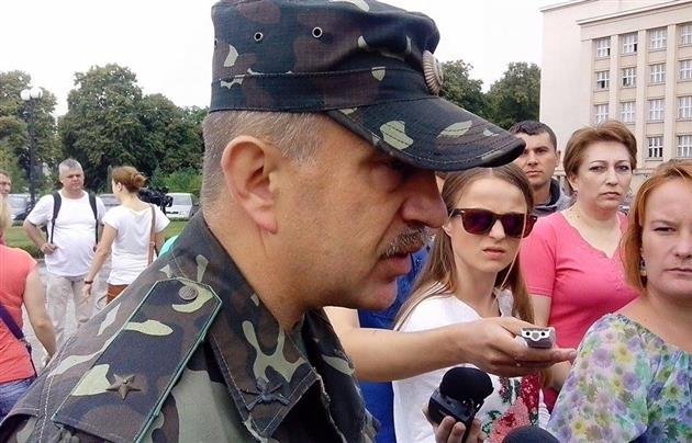 Прес-офіцер Закарпатського військомату розповів про безглузді розповіді мітингуючих селян 