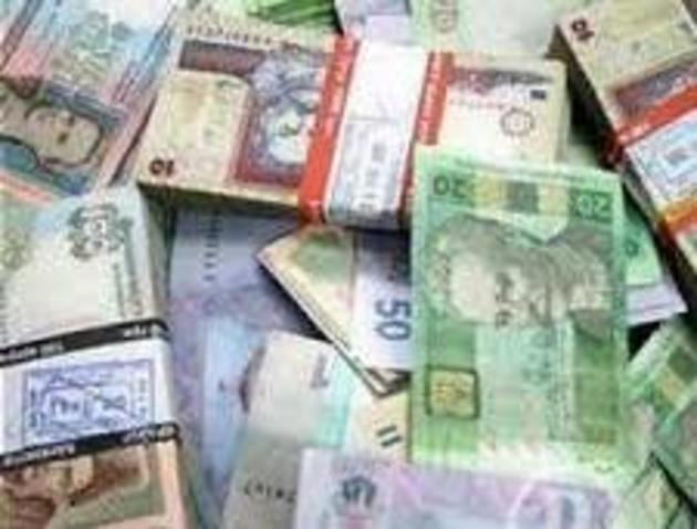 Житель Росії «кинув» ужгородку на величезну суму грошей