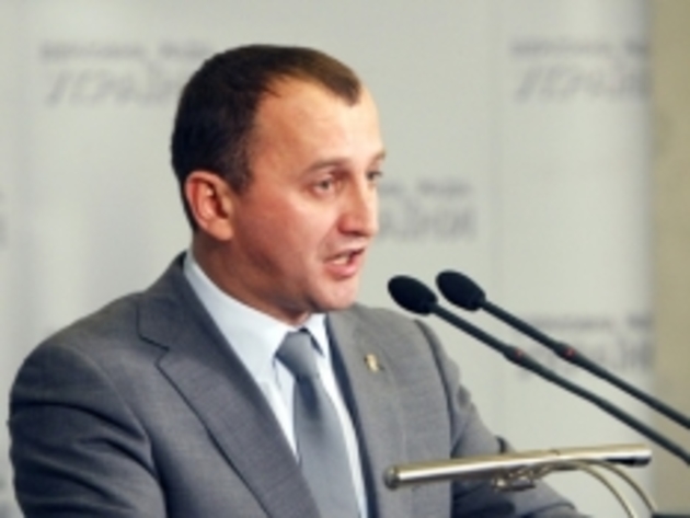 Нардепи відстояли чиновників, яких поки не розганятимуть по відпустках 