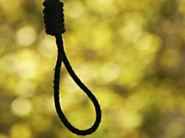 72-річний закарпатець засунув голову в петлю