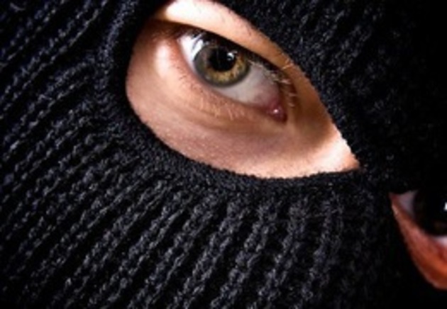 У місті над Латорицею обікрали поштового перевізника