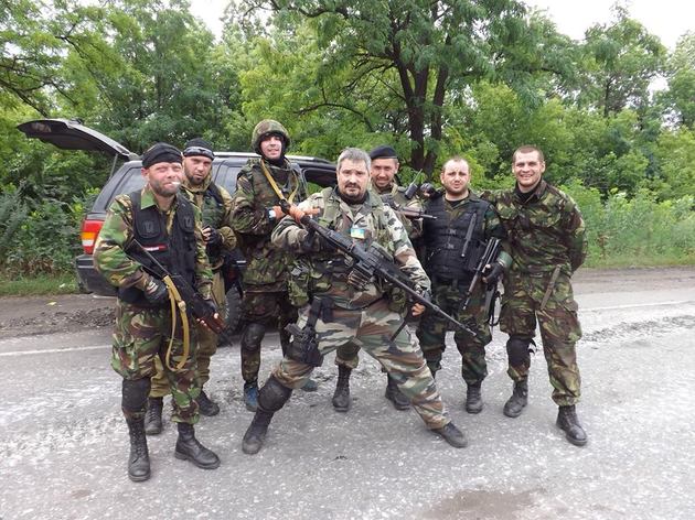 Зброя, яку вилучили у закарпатських «правосекторівців» фігурує у вбивствах за кордоном?