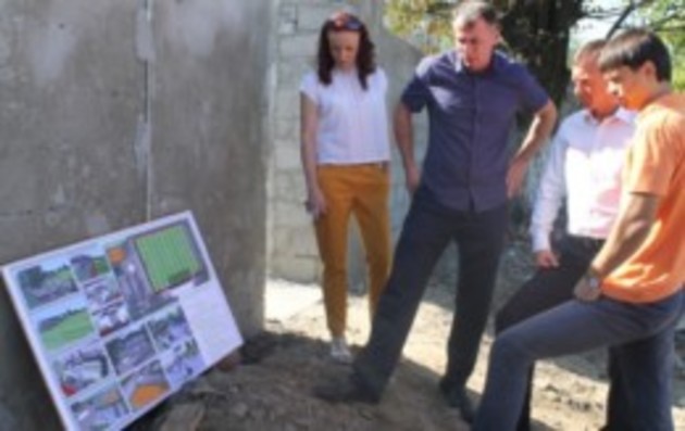 Реконструкція стадіону «Автомобіліст» - під пильним контролем  влади Ужгорода та меценатів (ФОТО)