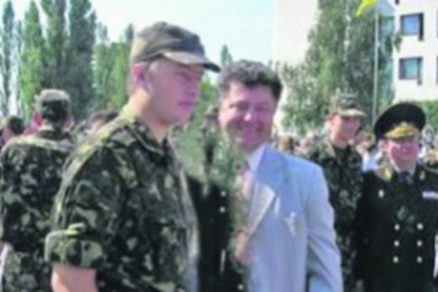 Син Порошенка воює в зоні АТО: без пафоса і під чужим прізвищем