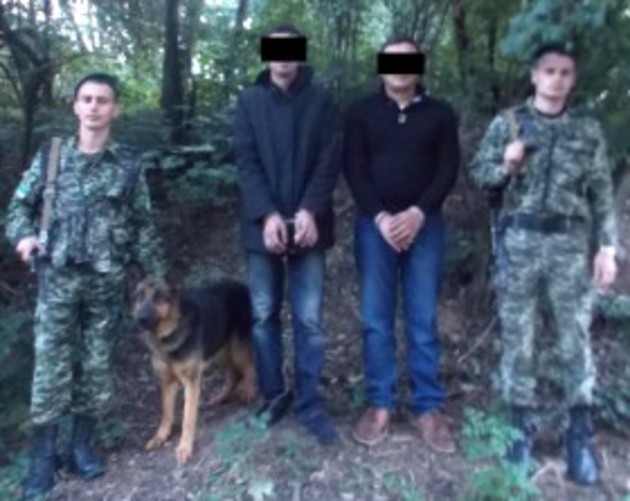 Чопські прикордонники затримали черговий «дует» нелегалів