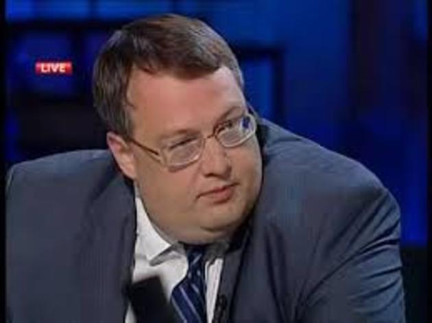 Треба ввести воєнний стан і розірвати відносини з Росією - радник МВС 