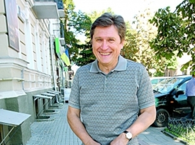 В.Фесенко: «Яценюк виконав задачу стабілізації, а от із реформами - серйозні проблеми та провали» 