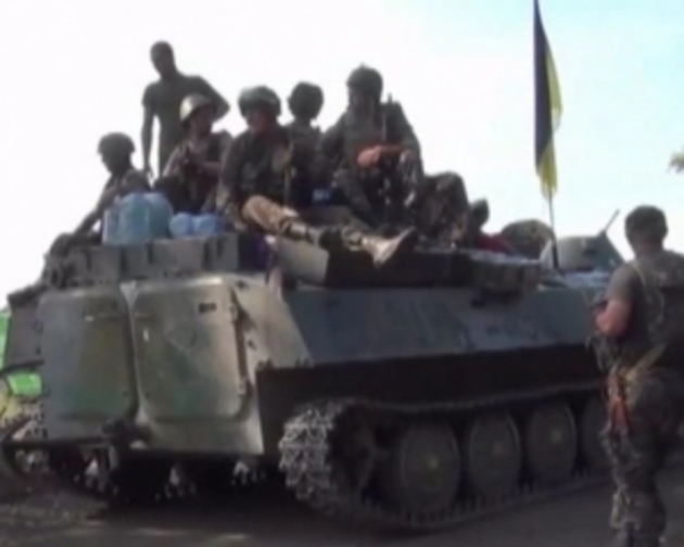 «Це був розстріл у тирі» - оприлюднена ексклюзивна зйомка з «іловайського котла» 