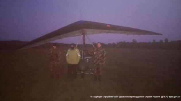 Закарпатські прикордонники затримали чернівецького «Ікара», котрий «залетів» в ЄС