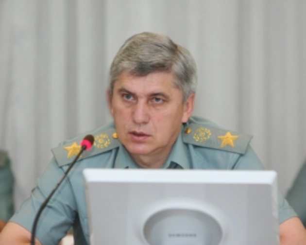 Президент нарешті звільняє головного прикордонника, який зробив рубежі прохідним двором для російських диверсантів 