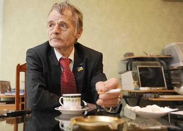 Ентузіазм кримчан після окупації РФ змінився страхом. Вони говорять, що не цього очікували, - Джемілєв