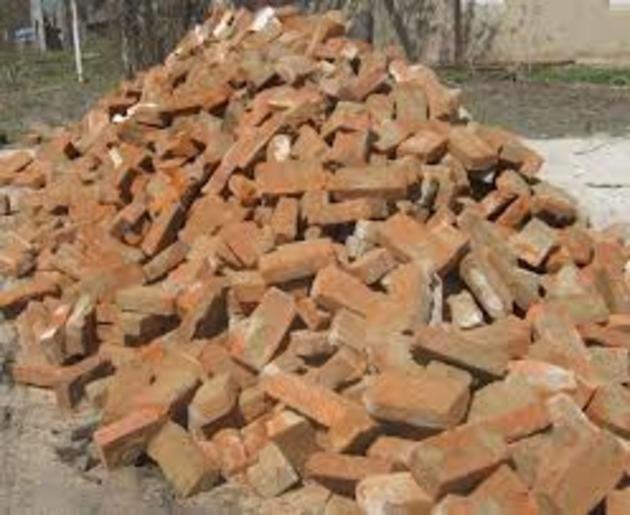 На Берегівщині крали цеглу від дітей