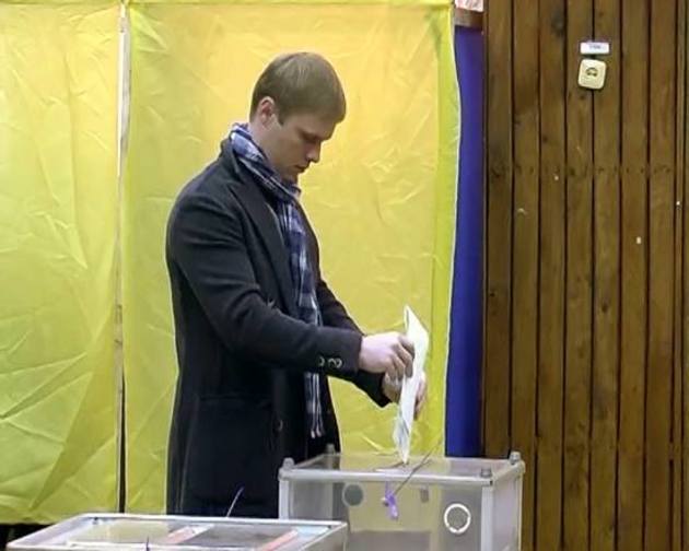 Лунченко голосував у столиці колишньої Карпатської України (фото,відео)