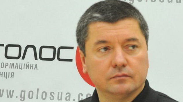 Ідея Порошенка створити коаліцію чисельністю в 300 депутатів неможлива без третьої політичної сили 