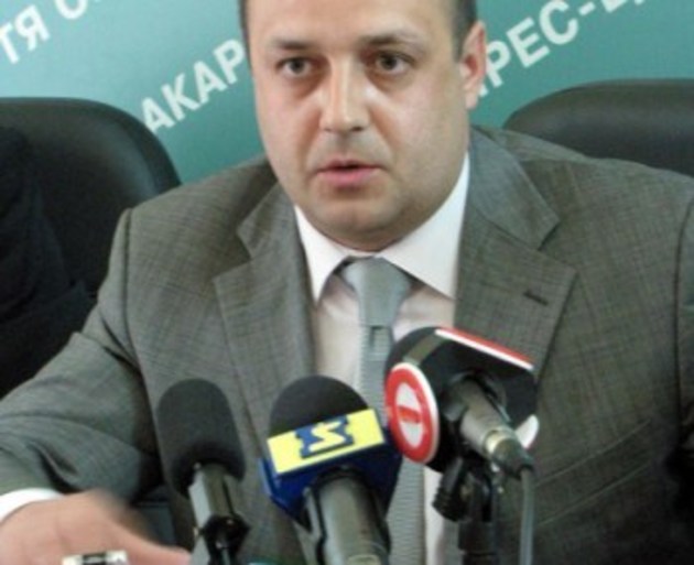 Новообраний мукачівський нардеп підтвердив, що в крісло шефа обласних обранців «свататимуть» людину Балог 