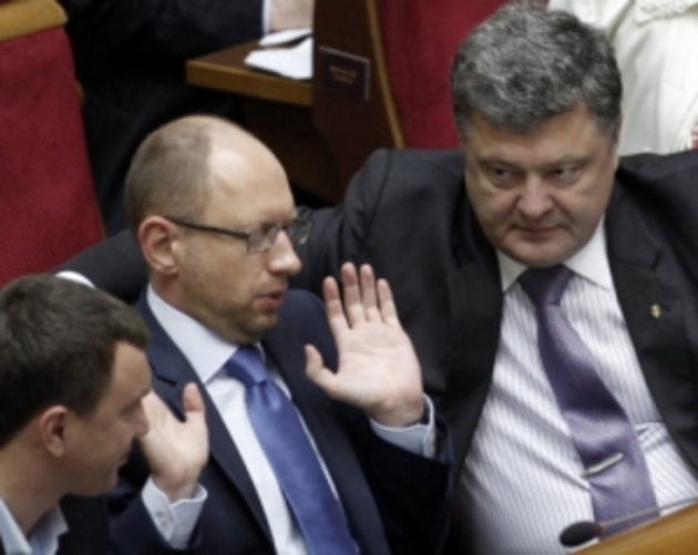 Які невдачі Порошенка зіграли на руку Яценюку?
